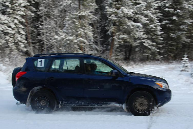 totem09_car01_02